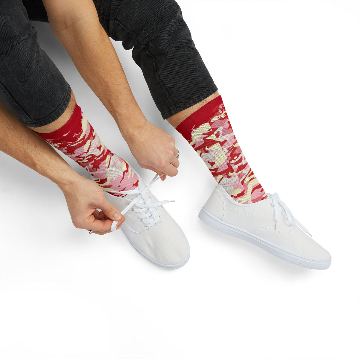 Tactical Shortcake M81 Disrupt Camo Crew Socks | Travis Scott "Shy Pink" AJ1 Sneaker Match